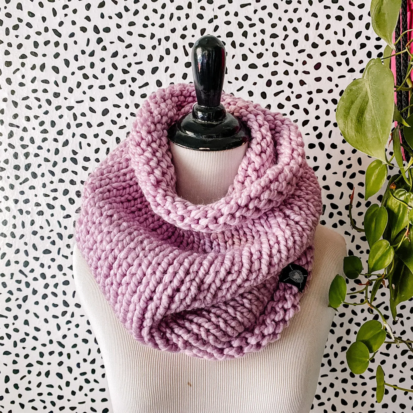 NEW! Neckwarmer in Multiple Colors by Nickichicki